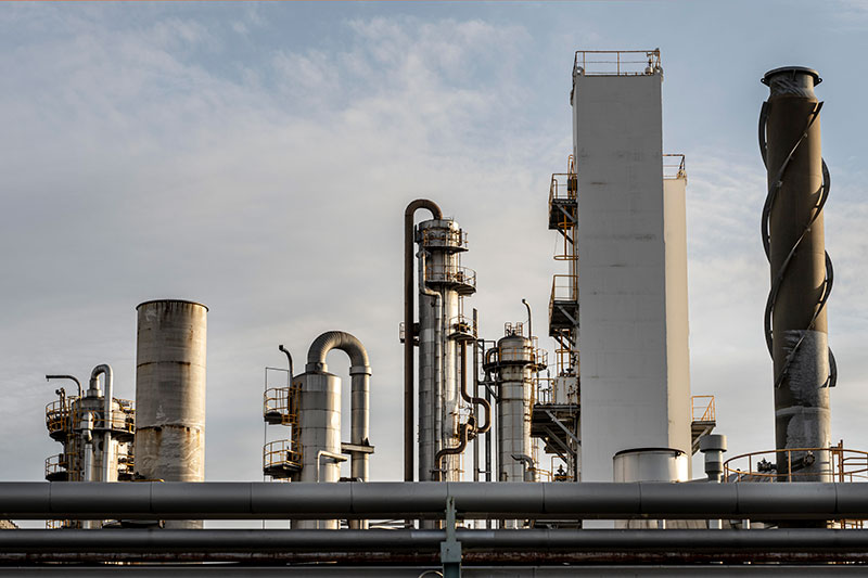 Planta industrial donde se realizan servicios de inspeccion de obra y supervision tecnica